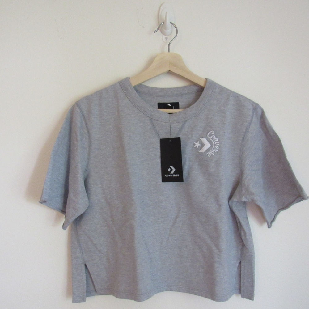 Crop Top Converse Shirt